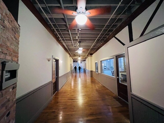 More Photos Of 315 W Solomon St, Griffin Office For Sale