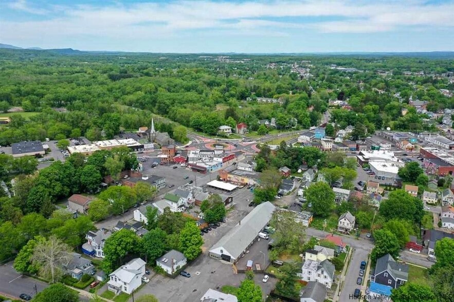 More Photos Of 58 Saint James St, Kingston Apartments For Sale