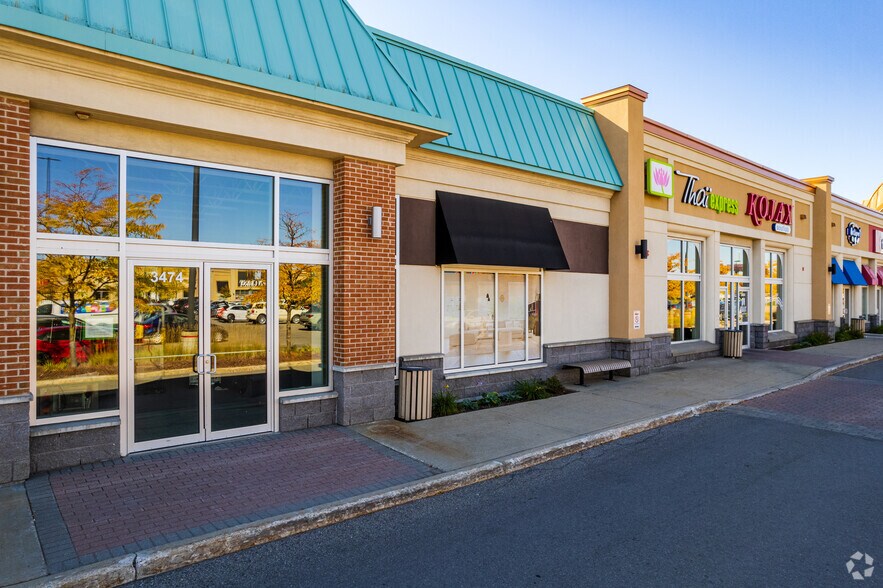 More Photos Of 2800-2860 Prom Saint-Honoré, Boisbriand Unknown For Lease