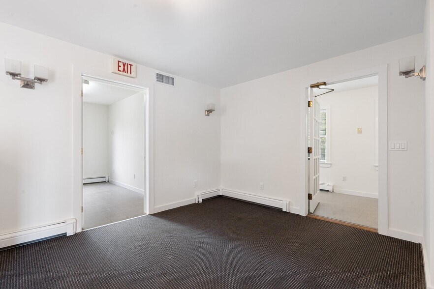 More Photos Of 1228 Roanoke Ave, Riverhead Medical For Sale