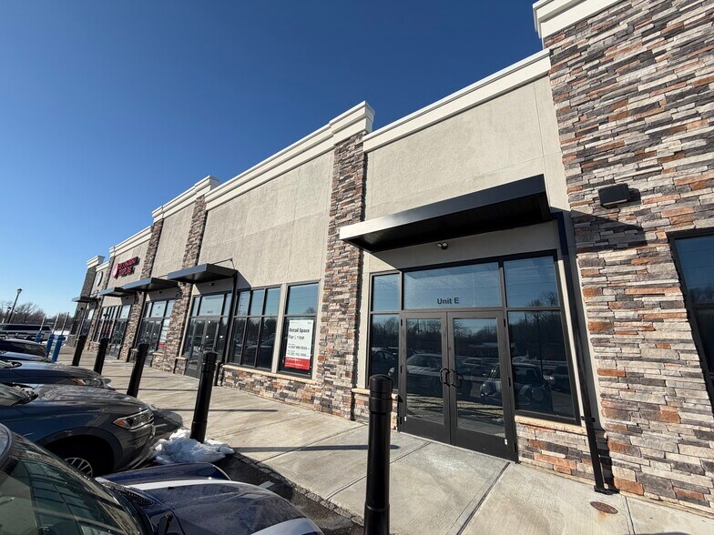More Photos Of 206 Joan Warren Way, Monroe Township Unknown For Lease