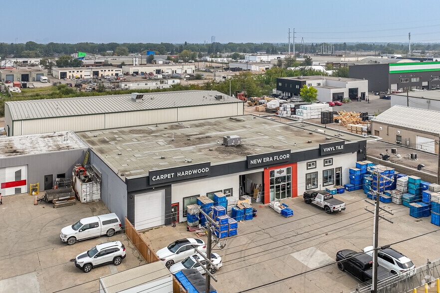 More Photos Of 9830 60 Ave NW, Edmonton Warehouse For Sale