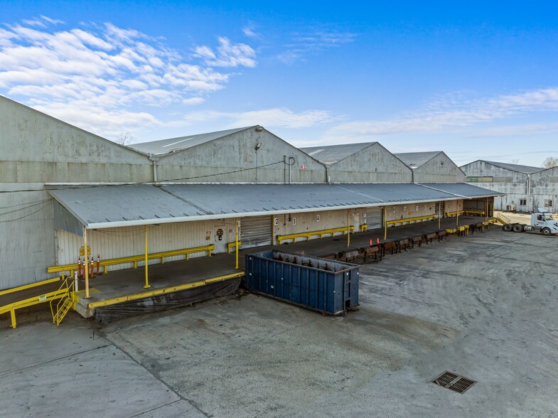 More Photos Of 328 S 2nd St, Millville Warehouse For Lease