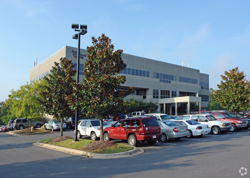 More Photos Of 8315 Cantrell Rd, Little Rock Medical For Lease
