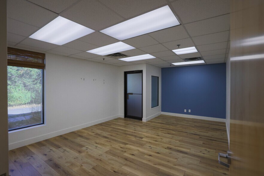 More Photos Of 10740 Lyndale Ave S, Bloomington Light Manufacturing For Lease