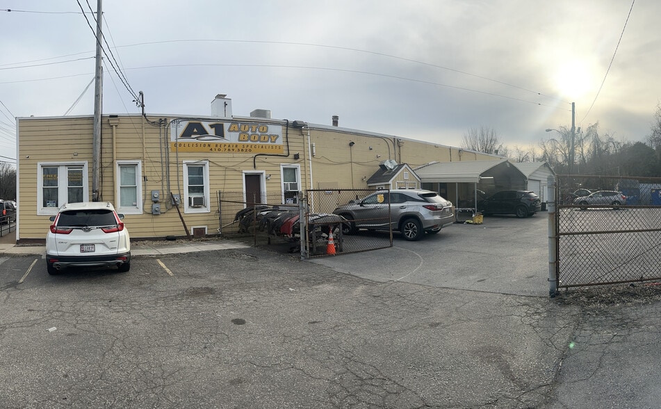 Primary Photo Of 6898 Baltimore Annapolis Blvd, Linthicum Heights Auto Repair For Sale