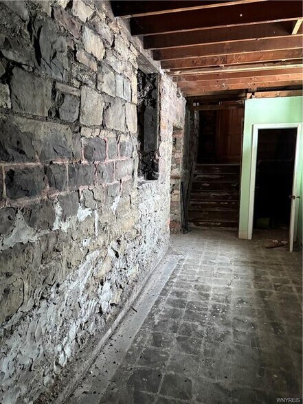 More Photos Of 116 Broad St, Tonawanda Specialty For Sale