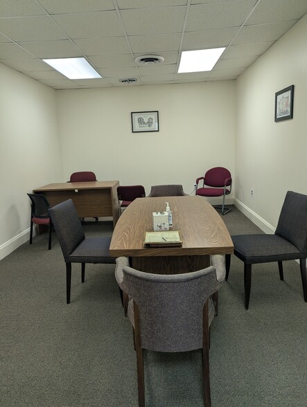 More Photos Of 572-574 Newark Ave, Jersey City Office For Sale