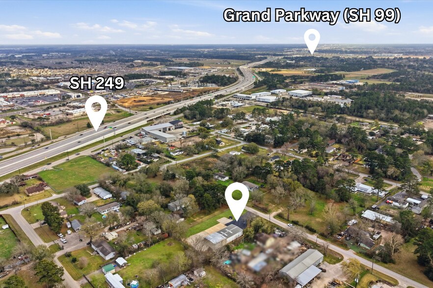 More Photos Of 14102 Pine Meadow Ln, Tomball Warehouse For Lease