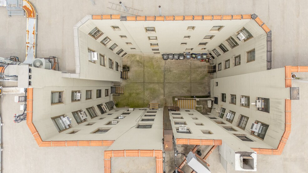 More Photos Of 1155 45th Ave, Long Island City Apartments For Sale