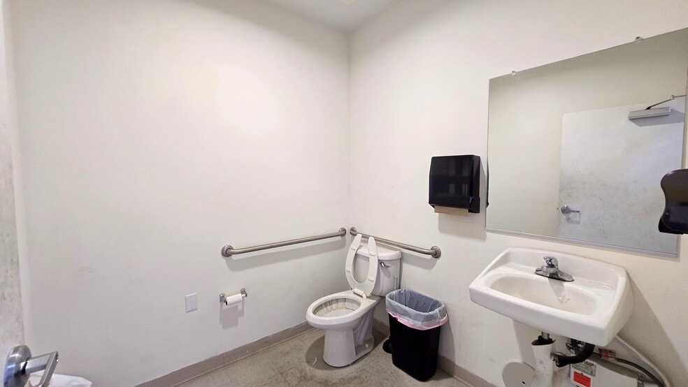 More Photos Of 1773 W San Bernardino Rd, West Covina Unknown For Lease