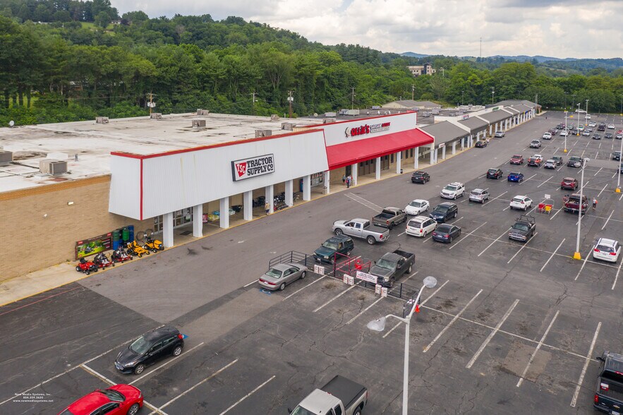 More Photos Of 1149 N Main St, Marion Unknown For Lease