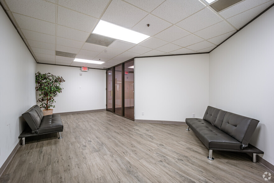 More Photos Of 2646 S Loop W, Houston Medical For Lease