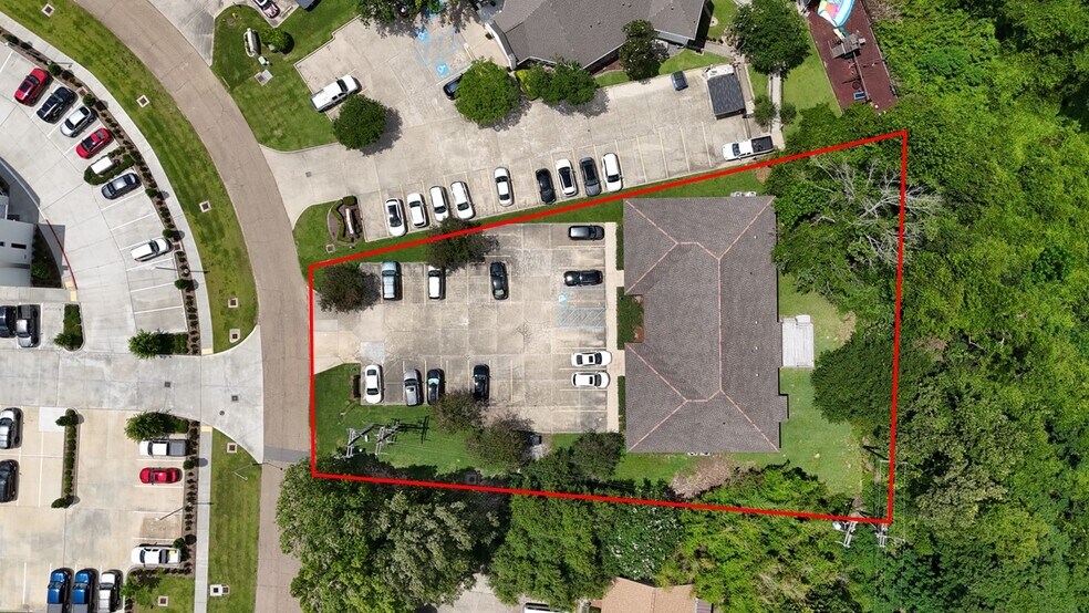 More Photos Of 10512 S Glenstone Pl, Baton Rouge Loft Creative Space For Lease