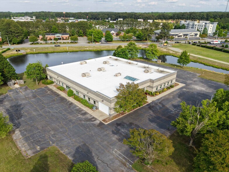 More Photos Of 230 N Equity Dr, Smithfield Medical For Lease