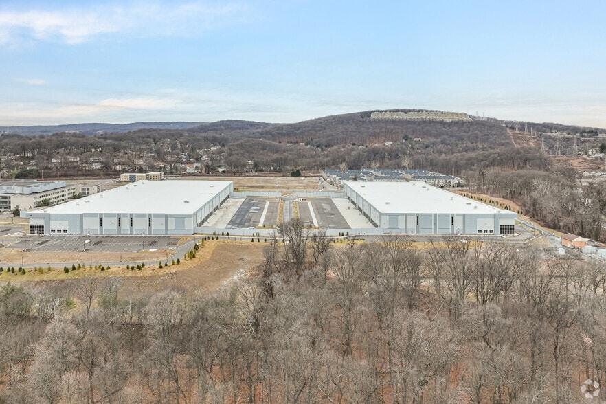 More Photos Of 201 Tabor Rd, Morris Plains Unknown For Lease