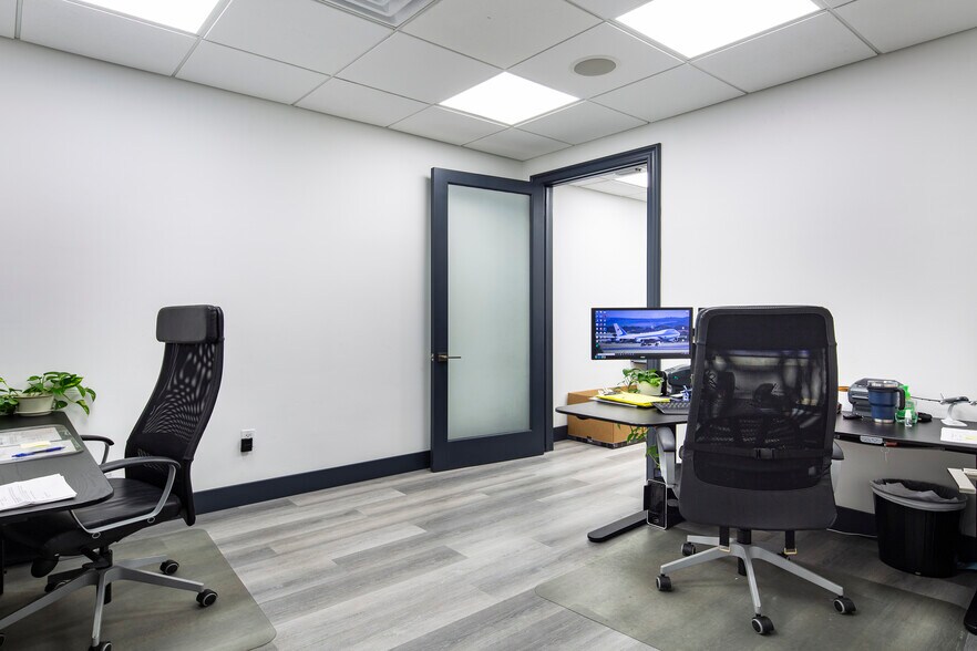 More Photos Of 3301-3389 NW 97th Ave, Miami Warehouse For Lease