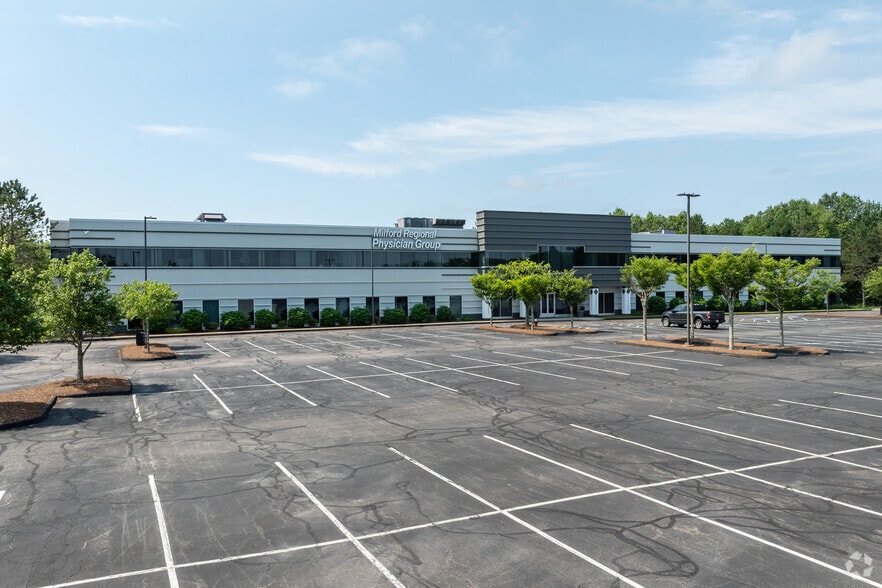 More Photos Of 9 Industrial Rd, Milford Office For Lease