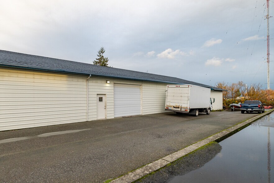 More Photos Of 3111 T Ave, Anacortes Warehouse For Sale