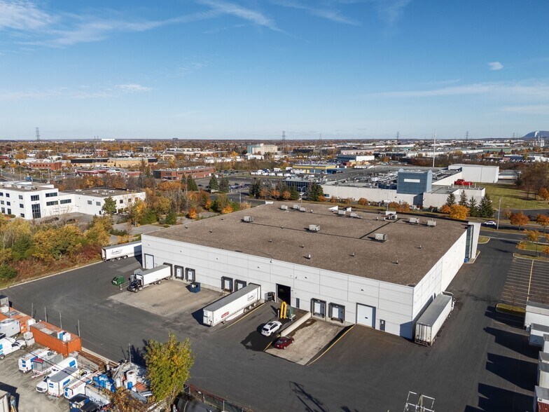 More Photos Of 2625-2655 Boul Jacques-Cartier E, Longueuil Flex For Lease