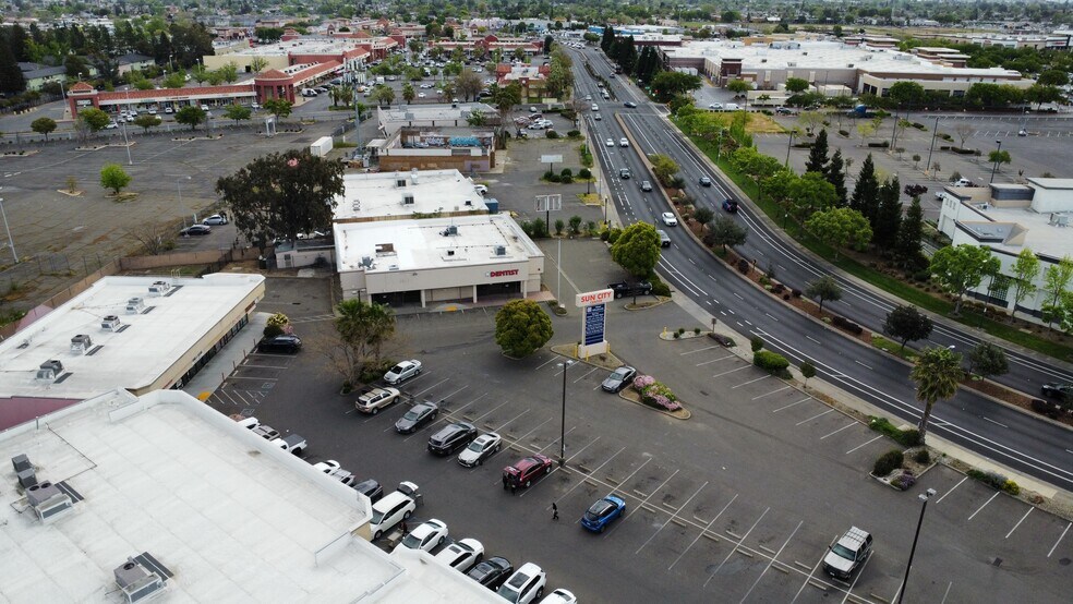 Primary Photo Of 6966 65th Expy, Sacramento General Retail For Sale