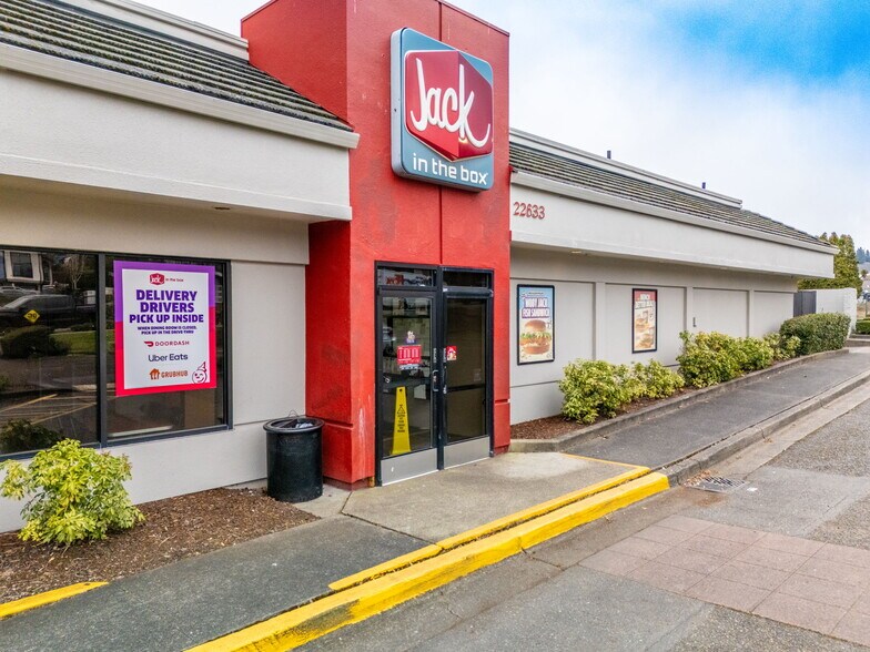 More Photos Of 22633 Marine View Dr S, Des Moines Fast Food For Sale