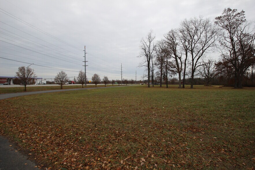 More Photos Of 0 Jackson Street St, Muncie Land For Sale