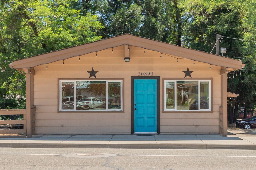 More Photos Of 30890 CA-3, Weaverville Office For Sale
