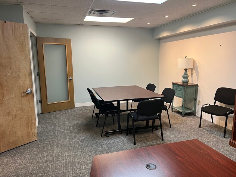 More Photos Of 232 N Main St, Marysville Office For Lease