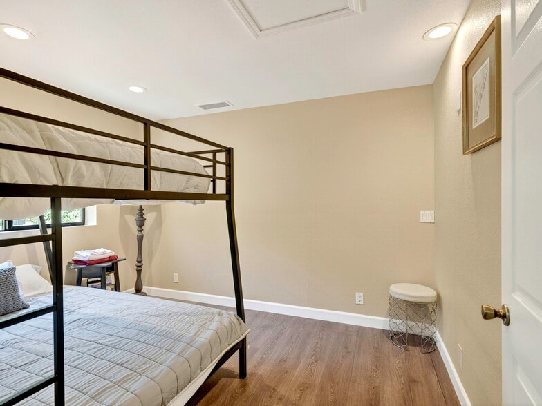 More Photos Of 16451 Golf rd, Cobb Golf Course Driving Range For Sale