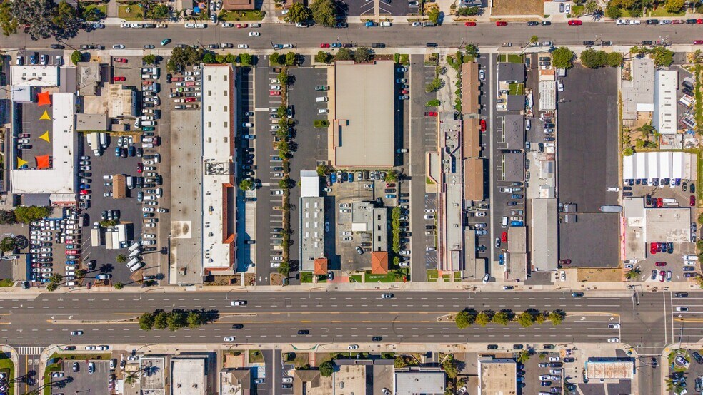 More Photos Of 2015 Harbor Blvd, Costa Mesa Carwash For Sale