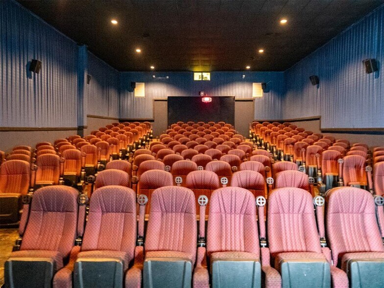 More Photos Of 1110 Stothers Ave, Seminole Theater Concert Hall For Sale