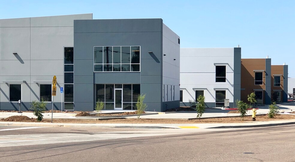 Primary Photo Of 1948 N Marshall Ave, El Cajon Light Distribution For Lease