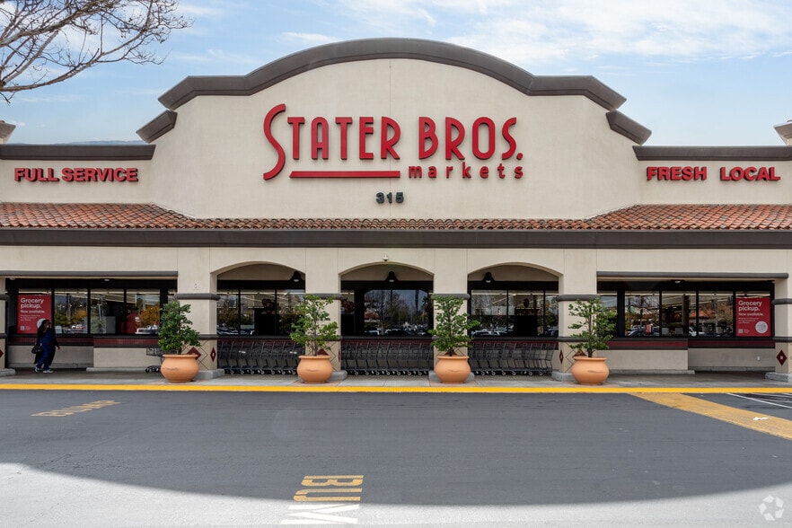 More Photos Of 301-375 E Alessandro Blvd, Riverside Unknown For Lease