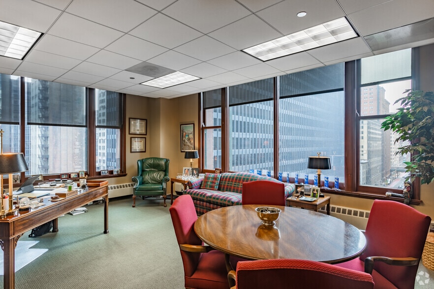 More Photos Of 140 S Dearborn St, Chicago Office For Lease