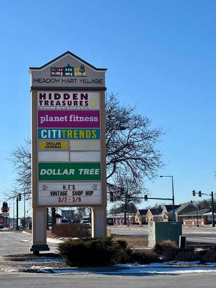 More Photos Of 6303-6501 N 2nd St, Loves Park Unknown For Lease