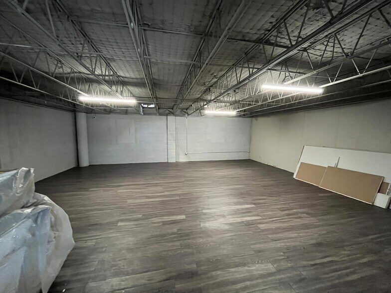 More Photos Of 155 Vallejo St, Denver Industrial For Lease