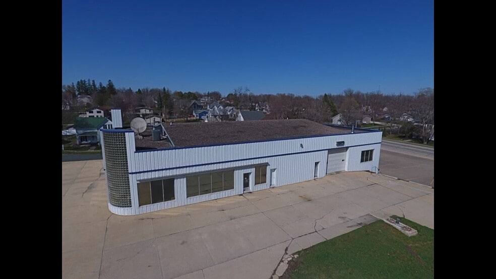 Primary Photo Of Highway 16/63, Spring Valley Auto Dealership For Sale