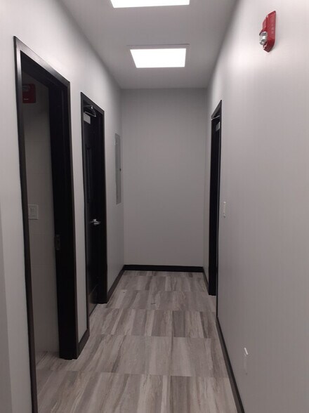 More Photos Of 2256 NY-17K, Montgomery Distribution For Sale