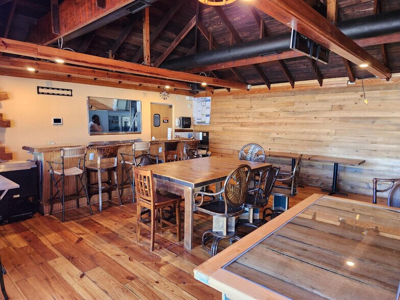 More Photos Of 3313 Meeting Street Rd, North Charleston Restaurant For Sale