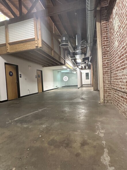 More Photos Of 3608-3610 San Fernando Rd, Glendale Loft Creative Space For Sale