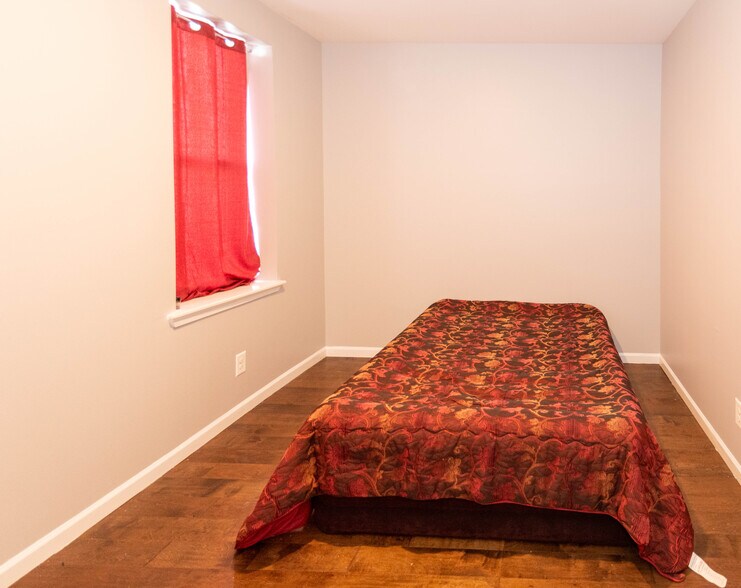 More Photos Of 2432 N Calvert St, Baltimore Apartments For Sale