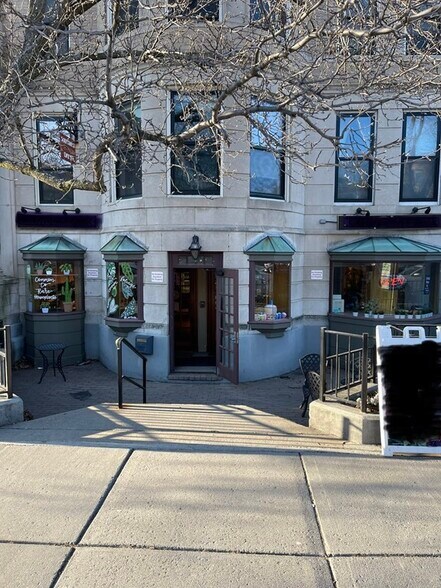 More Photos Of 1038 Beacon St, Brookline Apartments For Lease