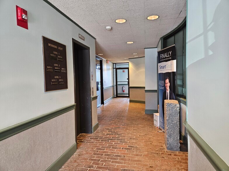 More Photos Of 500 Market St, Portsmouth Office For Sale