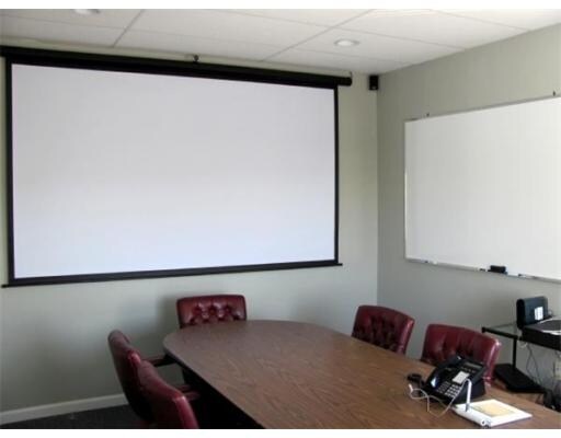 More Photos Of 87 Main St, North Reading Light Manufacturing For Sale