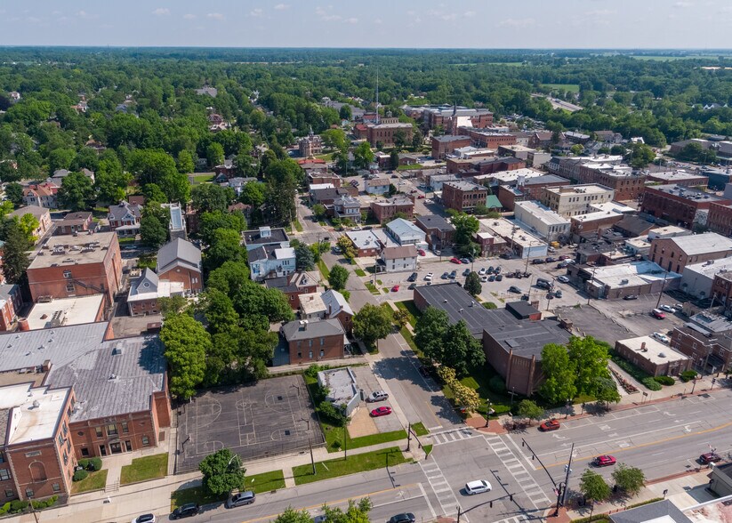 More Photos Of 15 N Franklin St, Delaware Office For Sale