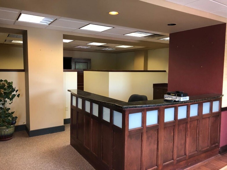 More Photos Of 1100 Summit Dr, Greensburg Office For Sale