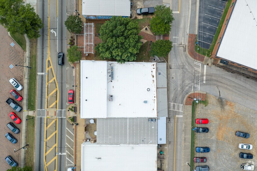 More Photos Of 3840 Highway 42, Locust Grove Restaurant For Sale