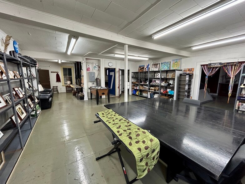 More Photos Of 20-34 Park Ave, Paterson Office For Sale