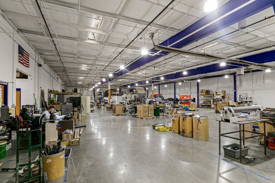 More Photos Of 1400 E 66th Ave, Denver Manufacturing For Sale